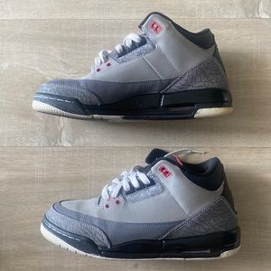 Authentic Air Jordan 3 Retro GS 'Stealth' size 6Y fits 7-7.5 women’s